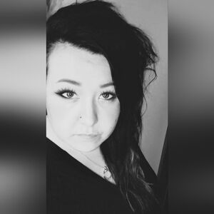 Meet your Posher, Lacee